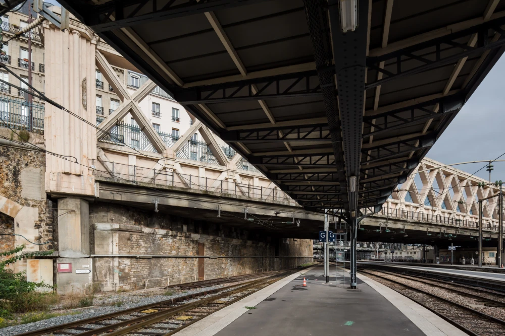 Vue des voies 3 et 4 de la gare de Paris-Est